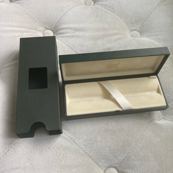 Cross Pen Empty Box with Original Cover, Dark Green - Picture 2 of 4